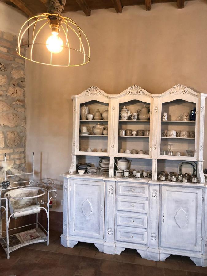 Tenuta Di Vico Moricino Анани Екстериор снимка