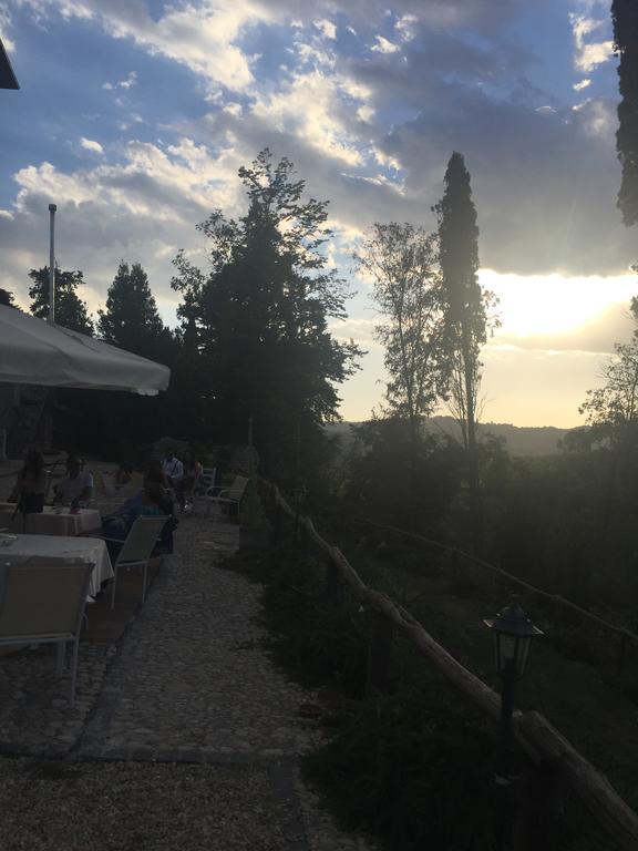 Tenuta Di Vico Moricino Анани Екстериор снимка